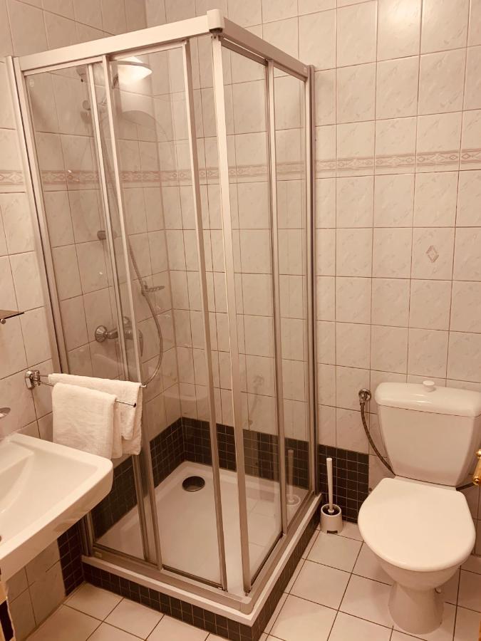 Orlik Rejviz Hotel Bagian luar foto