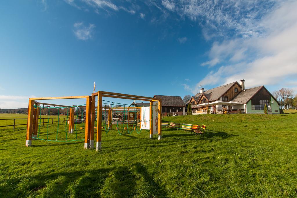 Orlik Rejviz Hotel Bagian luar foto